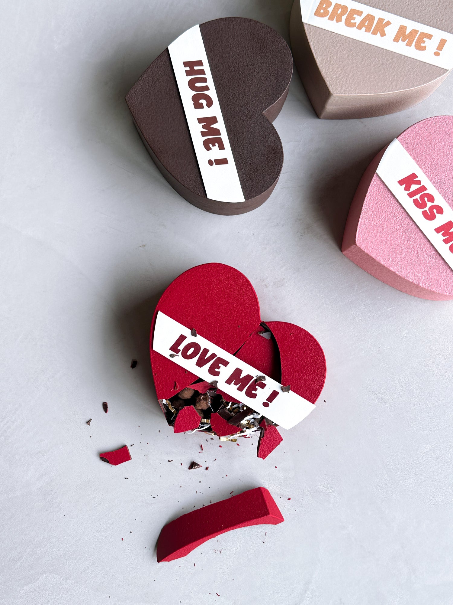 breakable chocolate heart, smash cake heart 