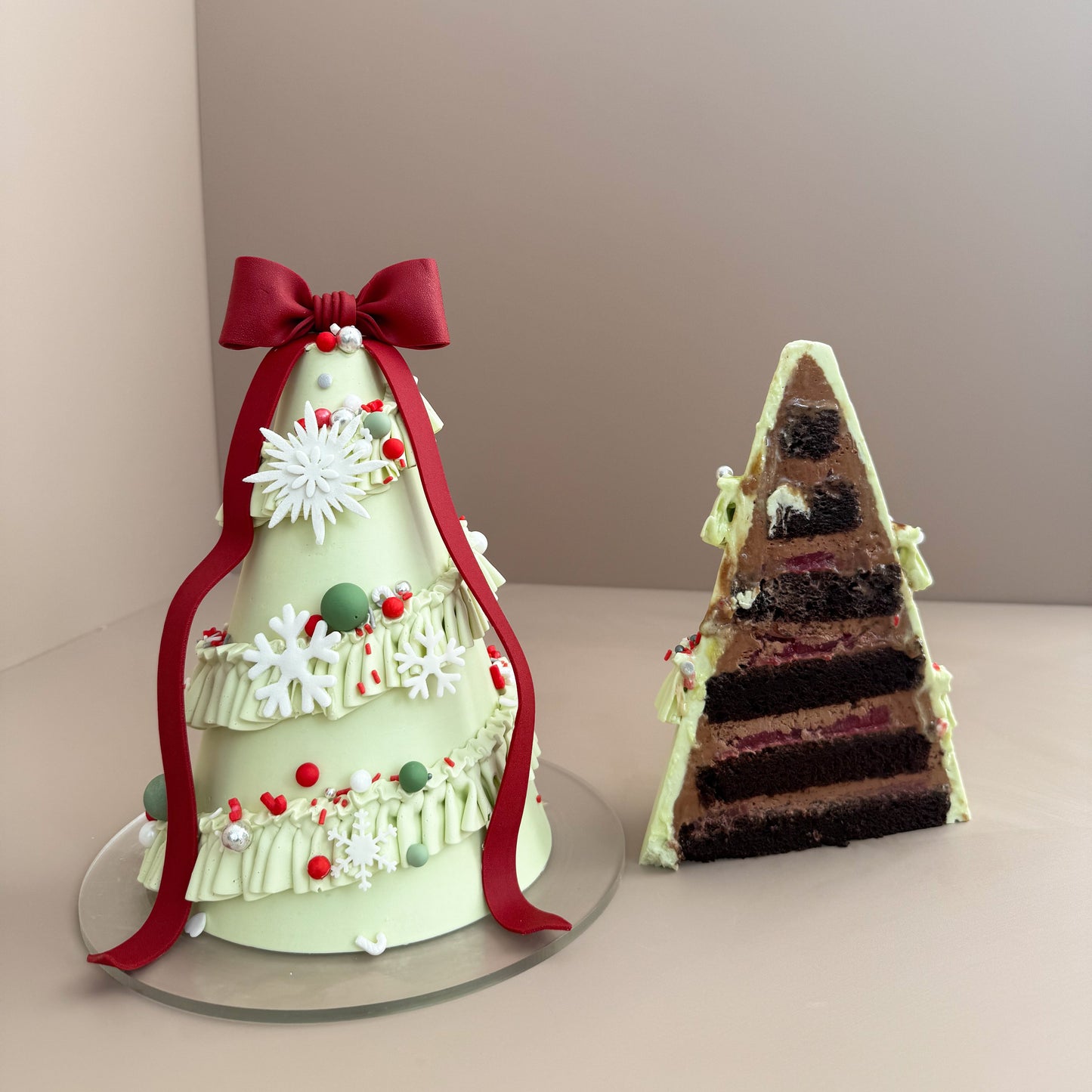 Christmas tree cake - Multiple flavours