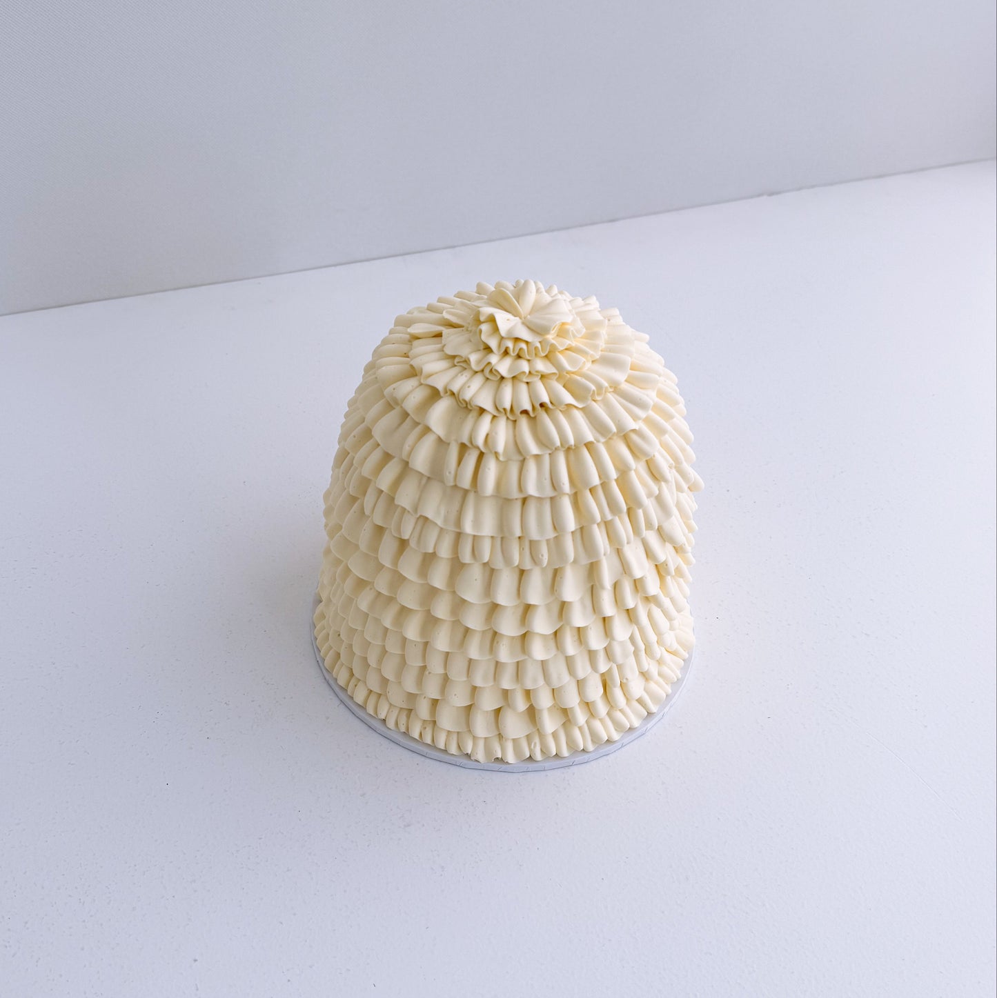 The Frill Dome Cake auckland