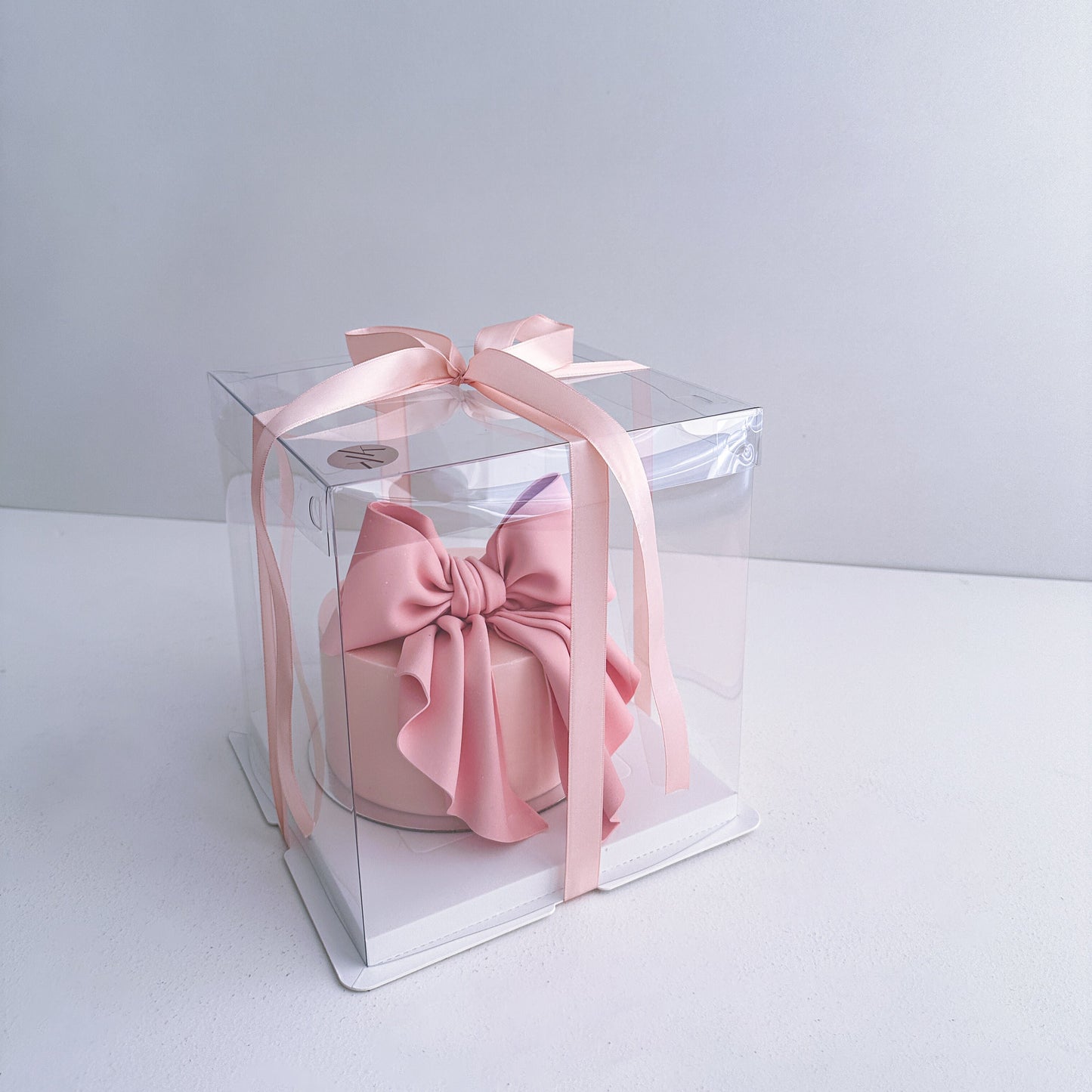 pink bow cake - auckland cake