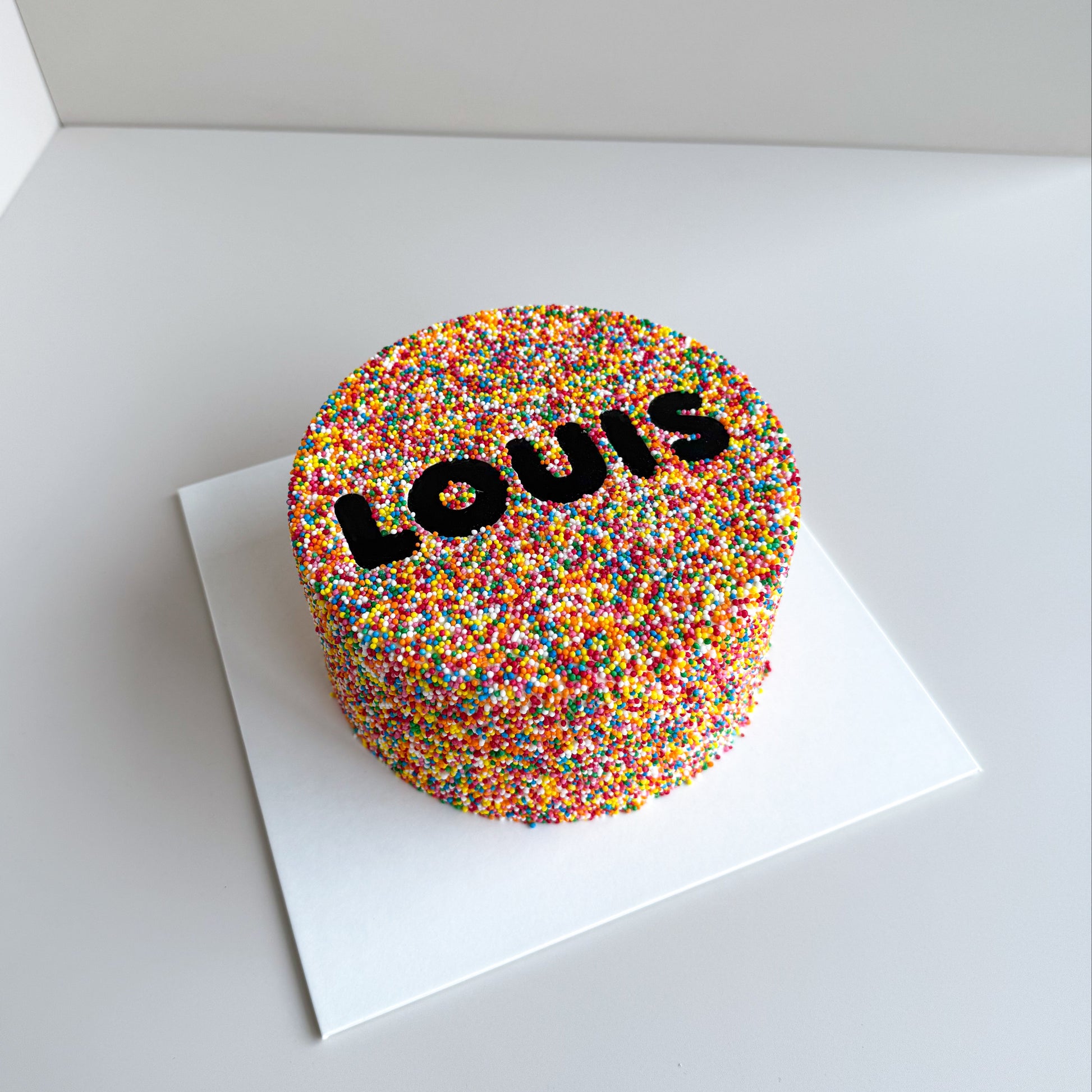 Dot cake - Multiple flavours auckland cake 