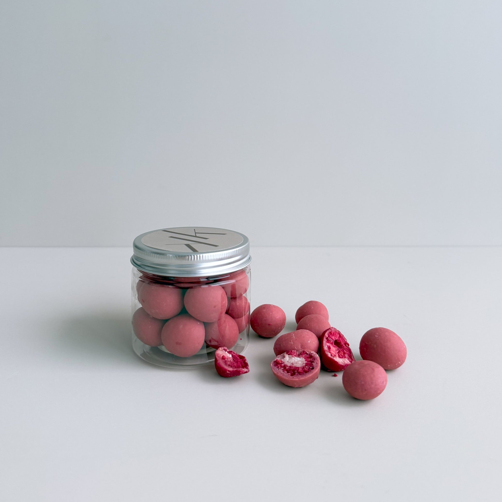 Raspberry Dragée – K Cake