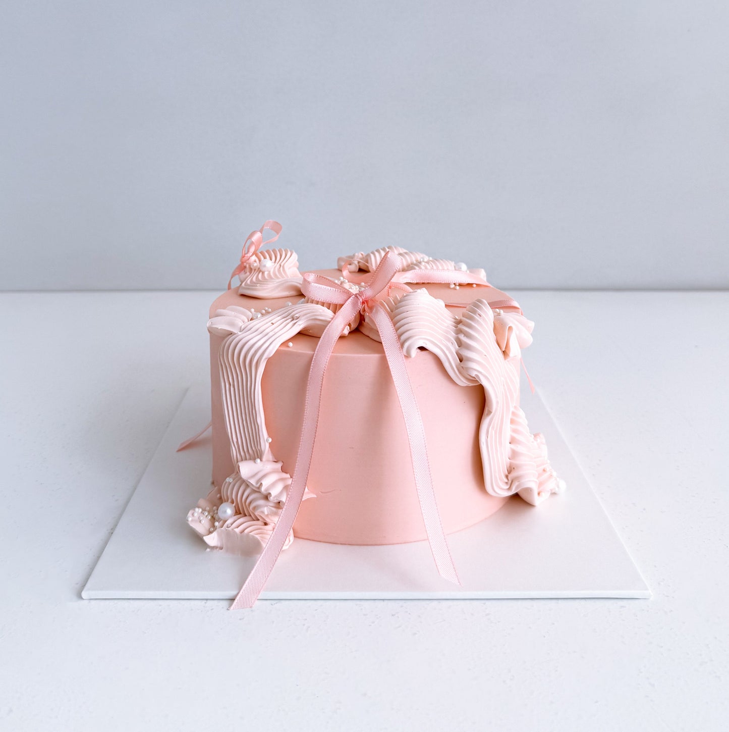 Ruffle Piping Cake
