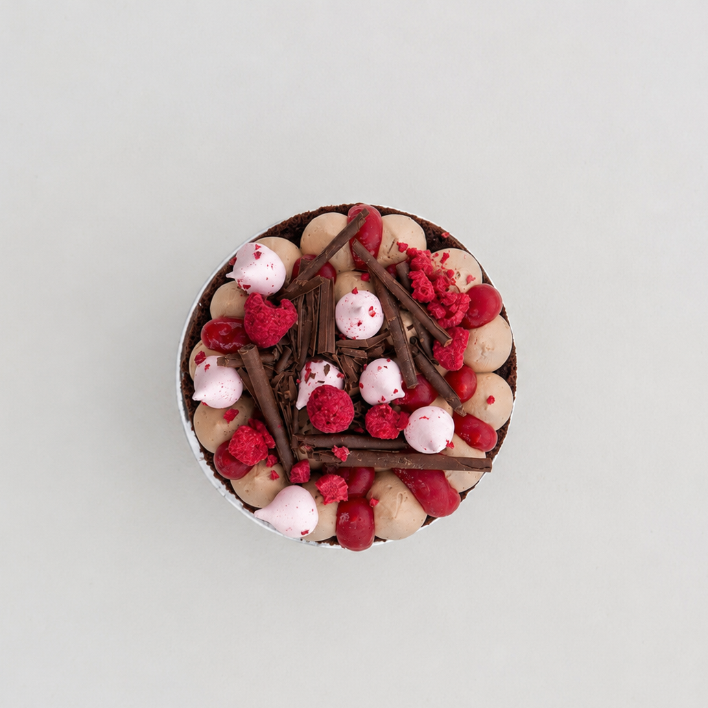 naked cake raspberry cake 