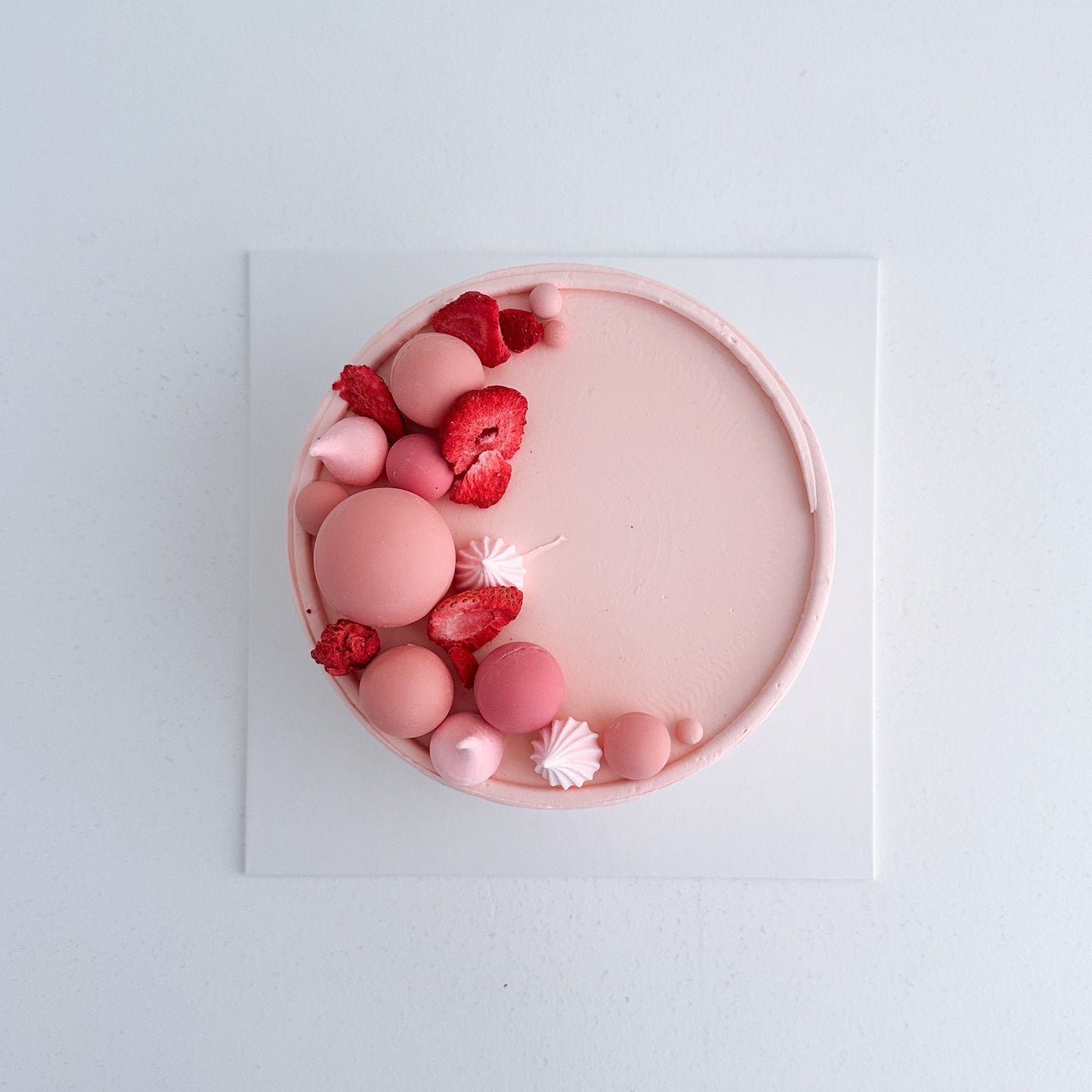 pistachio strawberry cake auckland cake