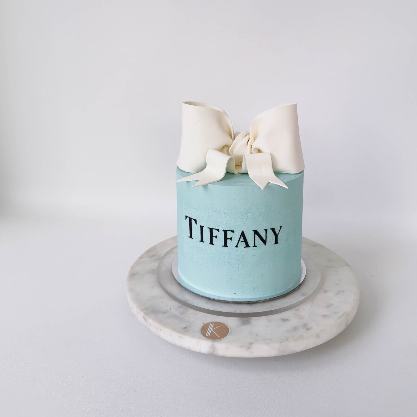TIFFANY CAKE BOW CAKE 